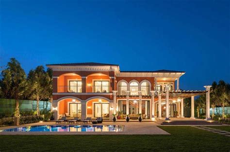 luxurious mansions  palm jumeirah dubai houses villa