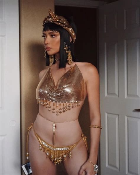 Cleopatra Cosplay Tumblr