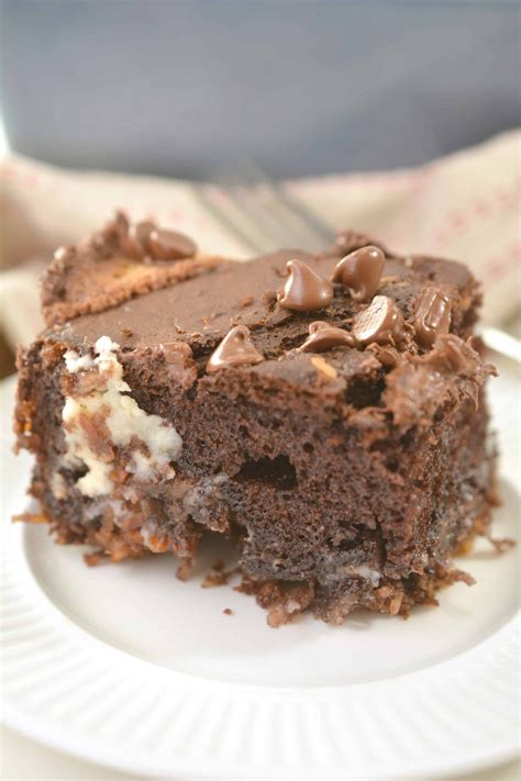 chocolate earthquake cake recipe sweet peas kitchen