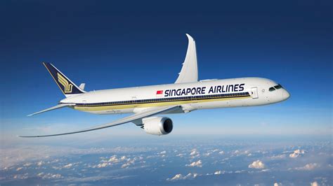 singapore airlines reports  increase    atlas network