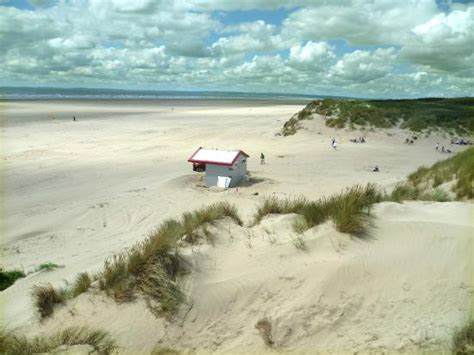 pembrey country park  beach         updated  wales