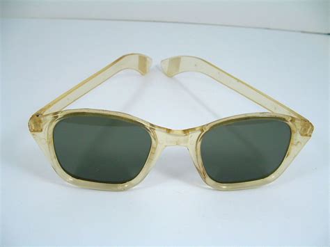 vintage pair of 1930 s celluloid sunglasses fashion clothing shoes