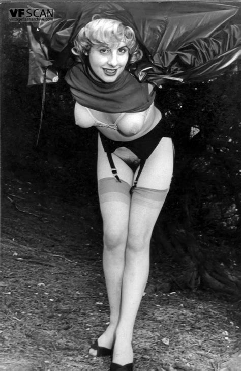 vintage porn models showing their breasts and hairy beavers wearing stockings