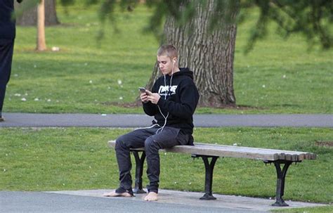 Why Was Justin Bieber Walking Around Boston Barefoot The Boston Globe