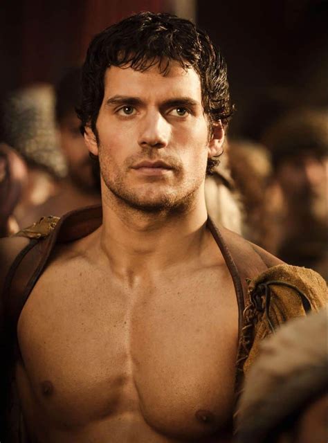 18 reasons why henry cavill is the sexiest superman yet towleroad gay