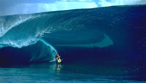 big wave surfers club   waves