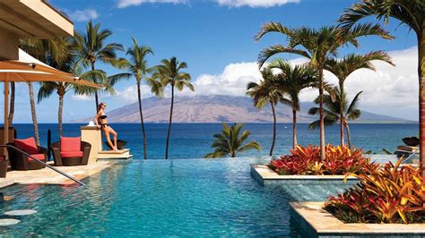 Top 10 World S Most Amazing Beach Hotels The Luxury Travel Expert
