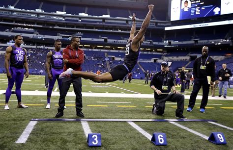 uconn cb byron jones beats broad jump world record  nfl combine la