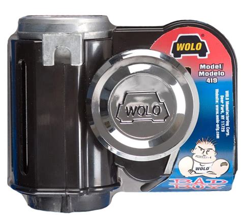 wolo bad boy horn dual tone  piece compact air horn  volt  decibels