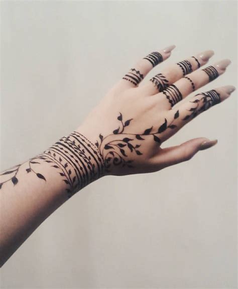 simple mehndi design    easily  home