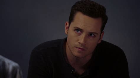 Halstead 4x07 Nbc Chicago Pd Chicago Pd Jay Halstead