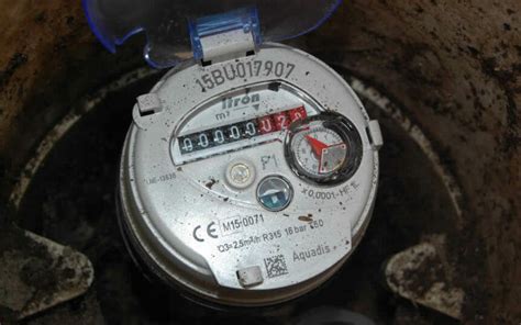 leak detection     water meter