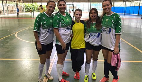confira o início do campeonato interno de futsal feminino country club valinhos