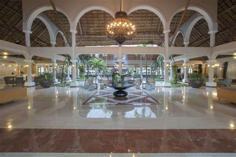 grand palladium colonial resort spa  inclusive classic vacations
