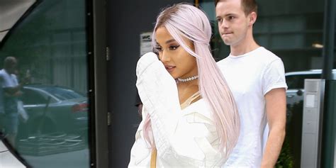 Ariana Grande Debuts Lovely Lavender Locks See Her New Hair Ariana