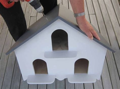 build   dovecote  weekend bird houses ideas diy bird houses diy dove house