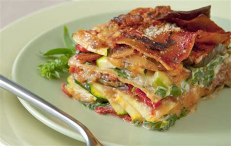 ricetta lasagne vegetariane ingredienti preparazione  consigli