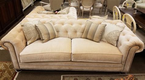 elegant cream tufted sofa  priced   couches  sale