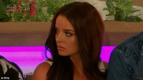 love island fans brand maura higgins a girls girl as they go wild over her facial reactions