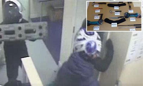 moped gang who robbed 17 london phone shops face jail daily mail online