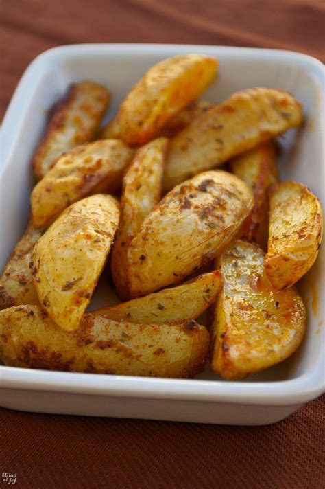 spicy roasted potatoes food cooking recipes
