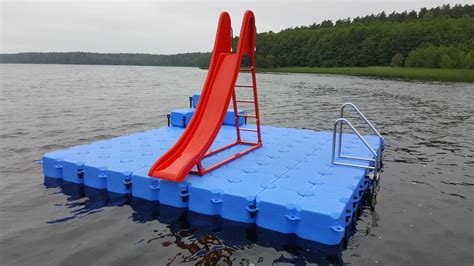 schwimmende badeplattformen aus jetfloat pontons mit rutsche duwe