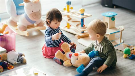 ways play benefits toddler development speech blubs