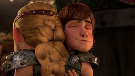 image when astrid hugged hiccup how to train your dragon wiki
