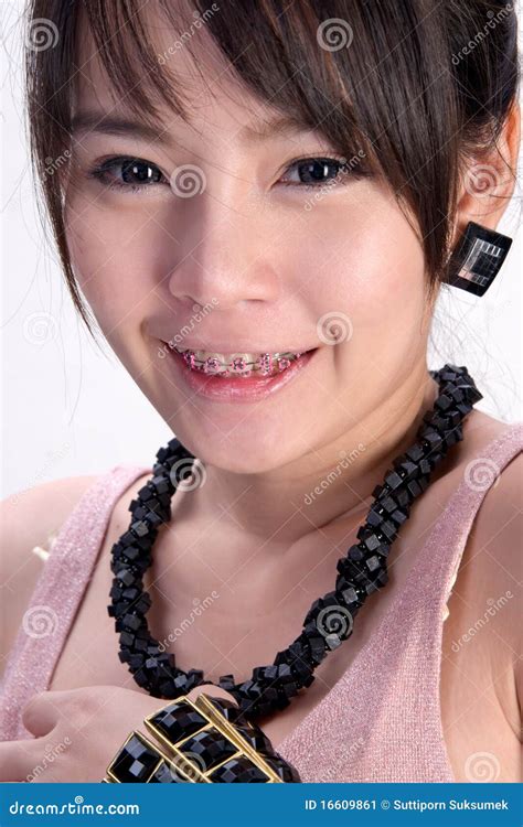 Pictures Of Sexy Asian Teens With Braces