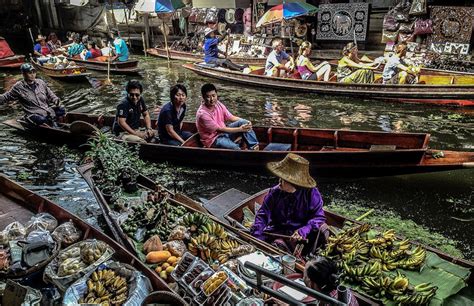 explore bangkoks floating markets akyra hotels