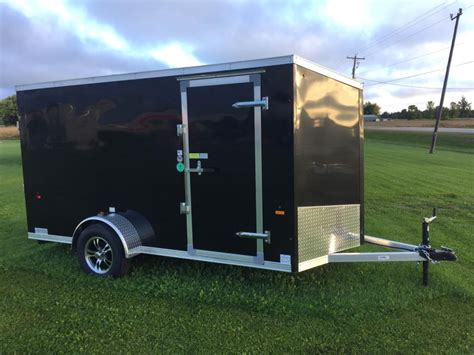 enclosed cargo trailer rvs  sale
