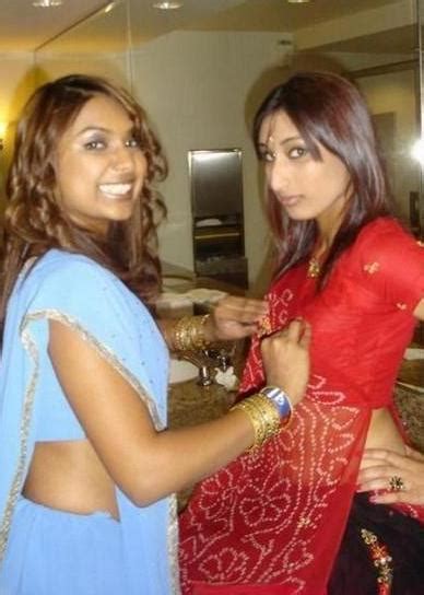 Cute Paki Girls Photos Hot Desi Paki Aunties And Bhabies