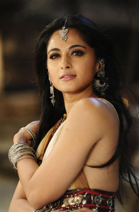 Anushka Actress Latest Hot Images Tamilmp3album