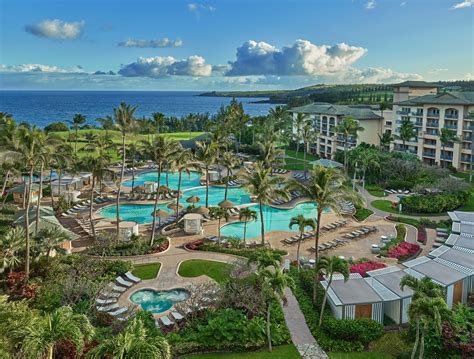 hotels  maui hawaii   beach  luxury family