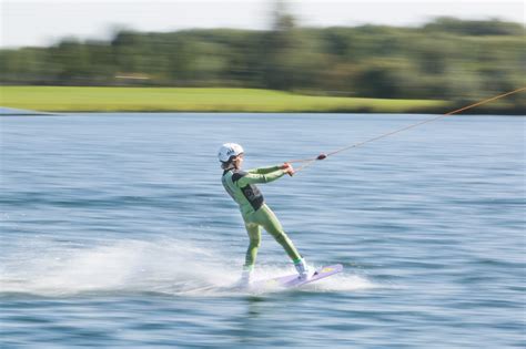 instructiefilm wakeboarden en waterskien