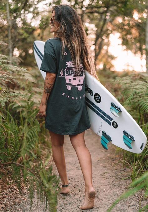 Pin By Luz Andrea Flores On Surf Surfer Girl Outfits Surf Girl