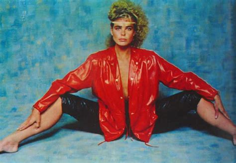 61 Sexy Pictures Of Margaux Hemingway Which Make Certain