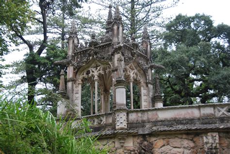 tendency  wander visiting  incredible quinta da regaleira  sintra portugal