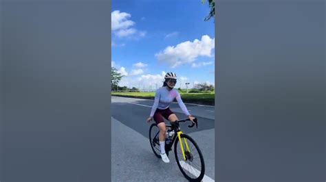 Beautiful Girl Rides On A Kootu Carbon Road Bike Let Cycling Become