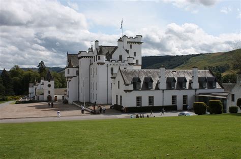 murray clan castle   scotland inverness clan castle castle scotland perth marquess