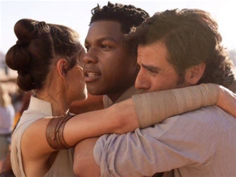 Star Wars Fans Criticise Rise Of Skywalker For ‘throwaway’ Same Sex