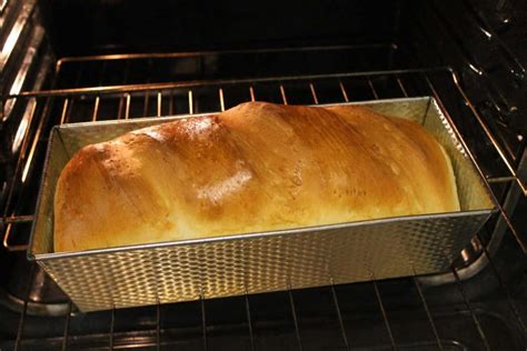 baking   homemade sandwich bread