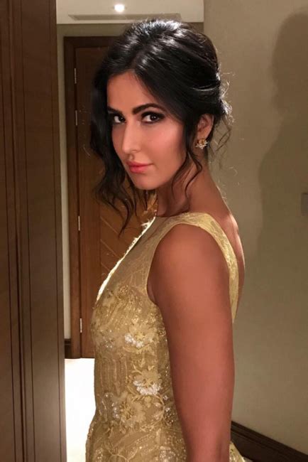 here s how you can get katrina kaif s favourite beauty look vogue