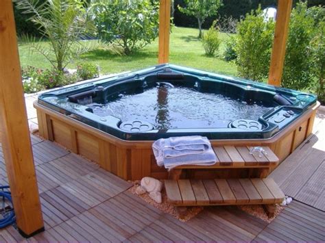11 Awesome Outdoor Hot Tubs Ideas For Your Relaxation Awesome 11