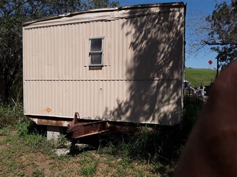 single wide mobile home bdbth  title   great  hunting lease  sale  san