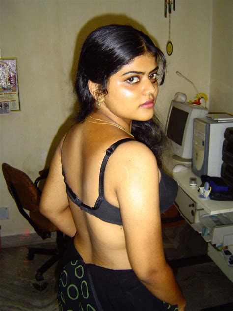 indian solo girl neha nair takes off her dress and underthings for nude poses