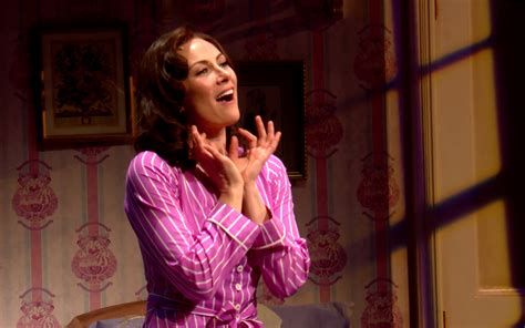 Review ‘she Loves Me’ Is A Daydream Of The Ordinary The New York Times