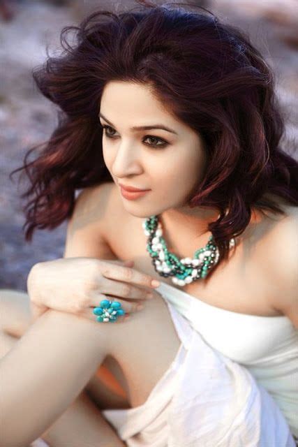 ayesha omer pictures and hd wallpapers at