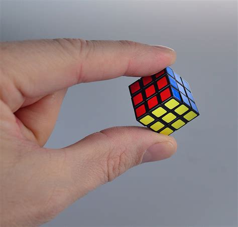 mini rubiks cube worlds smallest  obsessed