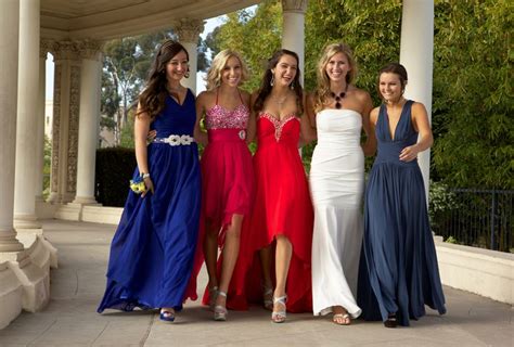 Keeping Your Teens Safe On Prom Night Help Your Teens